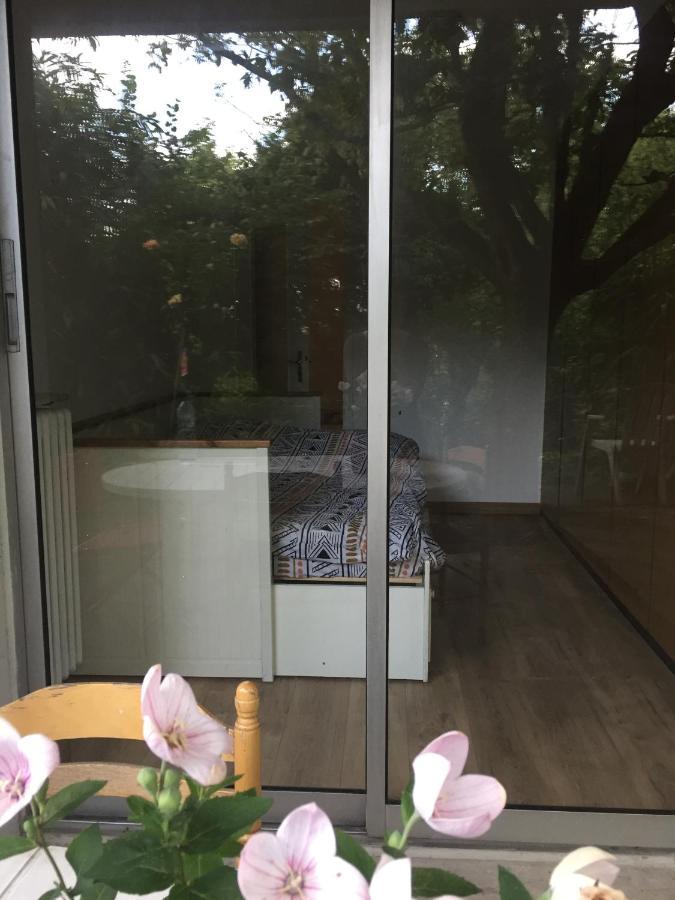 Villa Rez de jardin un pavillon vue Paris Eiffel à Cachan Extérieur photo