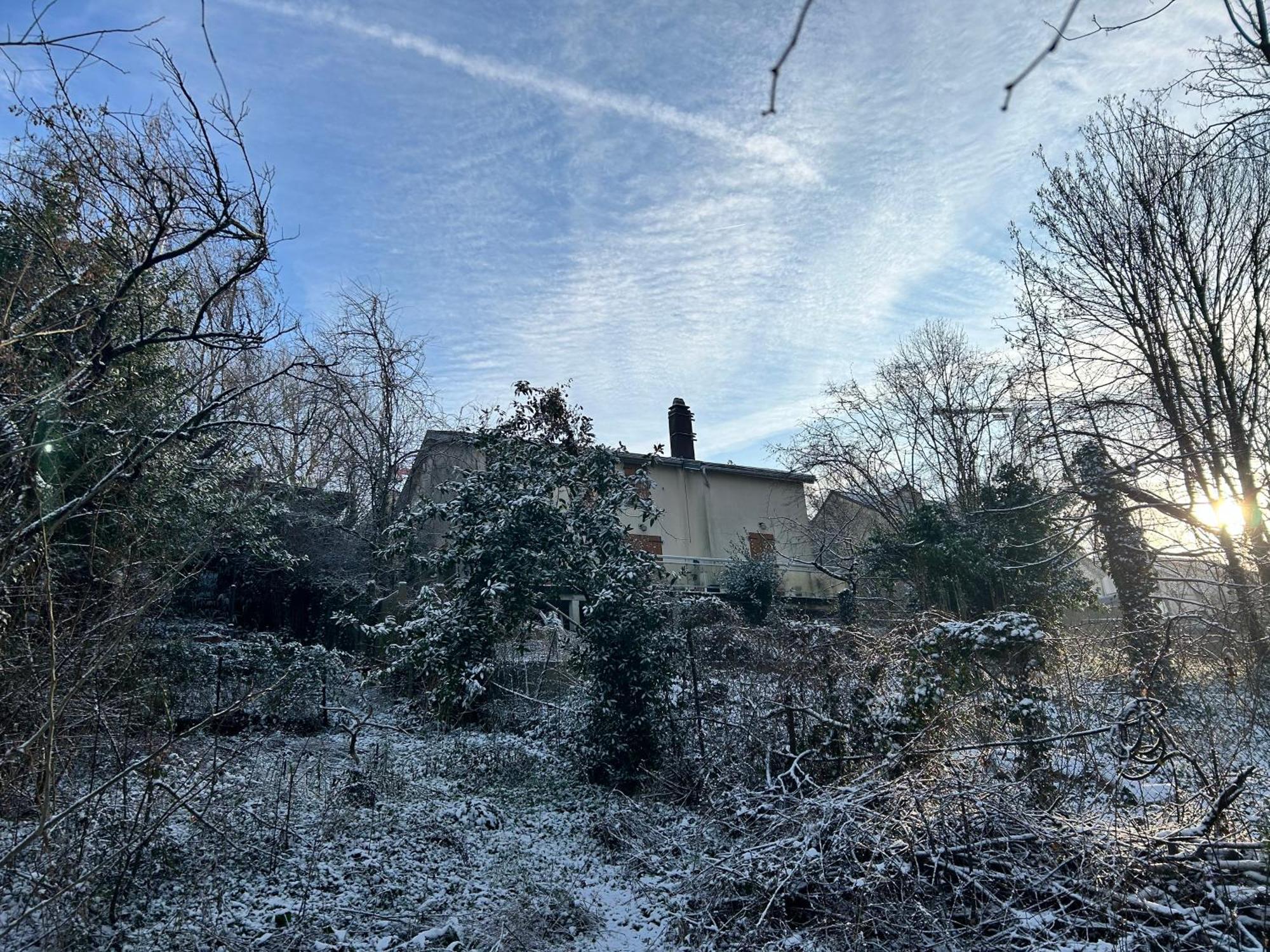 Villa Rez de jardin un pavillon vue Paris Eiffel à Cachan Extérieur photo